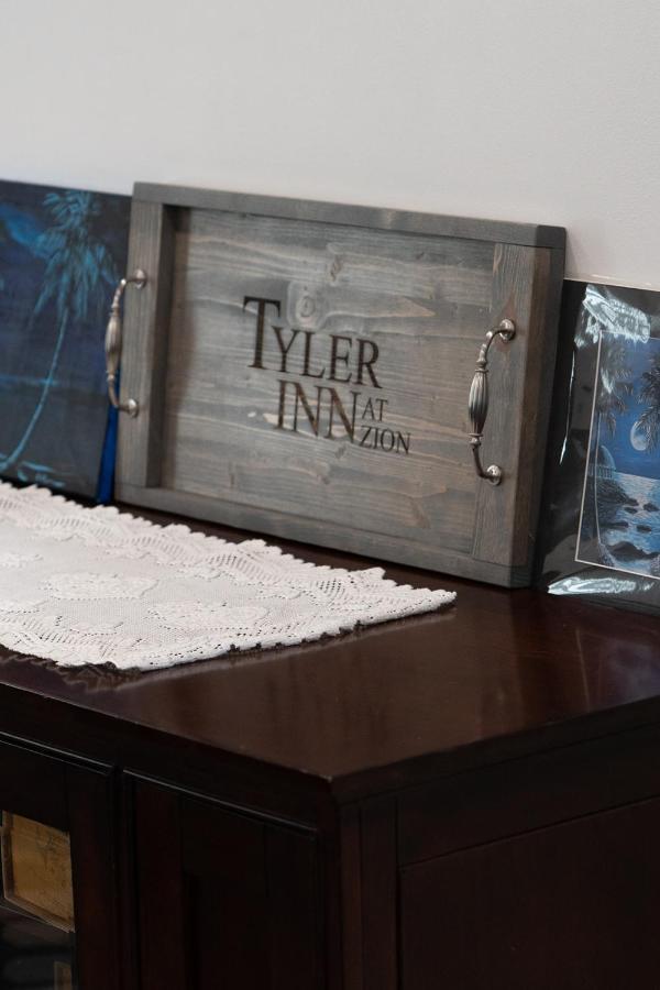 Tyler Inn At Zion Rockville Esterno foto